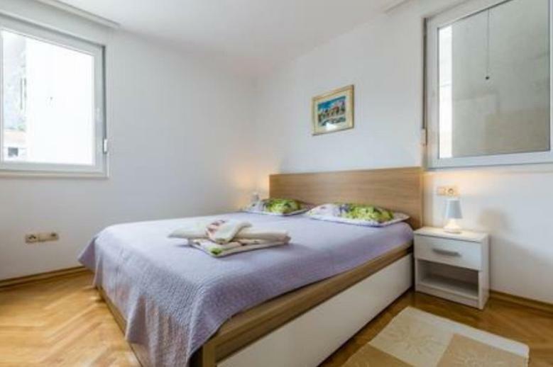 Granny Mira Apartment Omis Ngoại thất bức ảnh